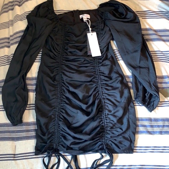 Black mini dress - Picture 2 of 4